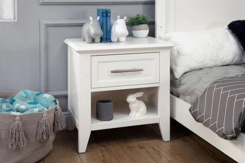 Franklin & Ben Beckett Nightstand, Warm White 2 Franklin & Ben Beckett Nightstand, Warm White - Image 2