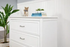 Davinci Charlie 3-Drawer Dresser -Children's Products M12823W Lifestyle 07 82835.1598503043