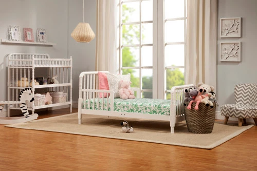 Davinci Jenny Lind Toddler Bed 5 Davinci Jenny Lind Toddler Bed - Image 5