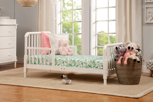 Davinci Jenny Lind Toddler Bed 8 Davinci Jenny Lind Toddler Bed - Image 8