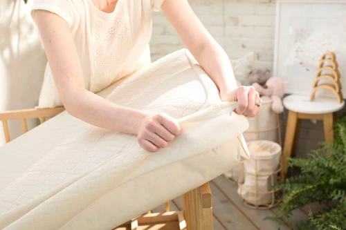 Naturepedic Organic Cotton Ultra Breathable 2-Stage Crib Mattress 4 Naturepedic Organic Cotton Ultra Breathable 2-Stage Crib Mattress - Image 4